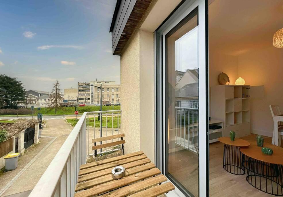 L'Escapade - Centre Ville - Parking - Balcon Rennes Exterior photo